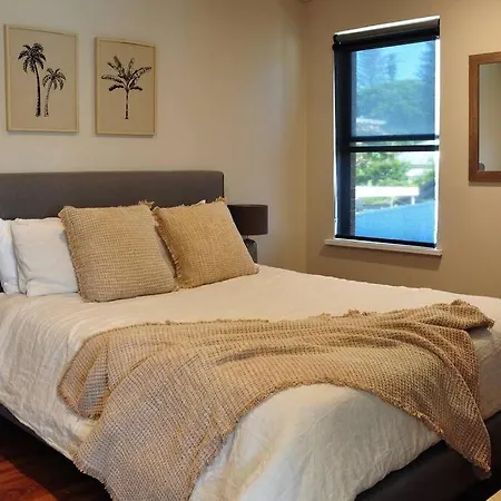 'Waters Edge' - Central Location & Renovated South West Rocks Exterior photo